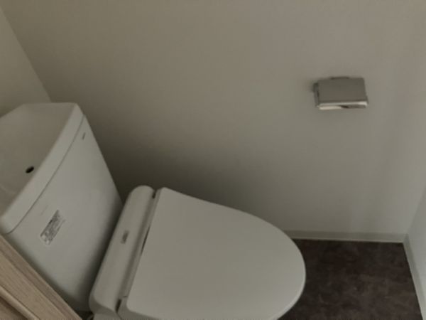 スプランディッド難波元町DUE11階1R トイレの画像