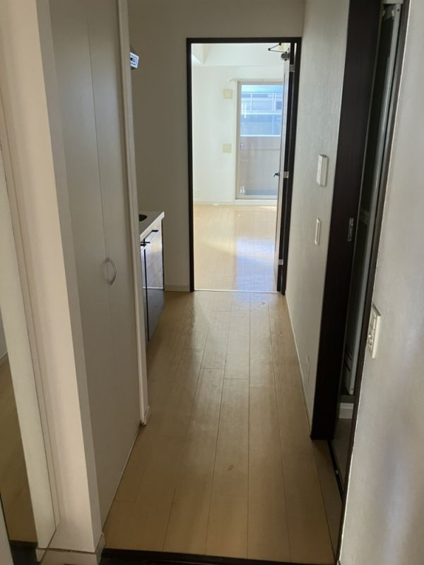 クラウンハイム北心斎橋フラワーコート8階1K 玄関の画像