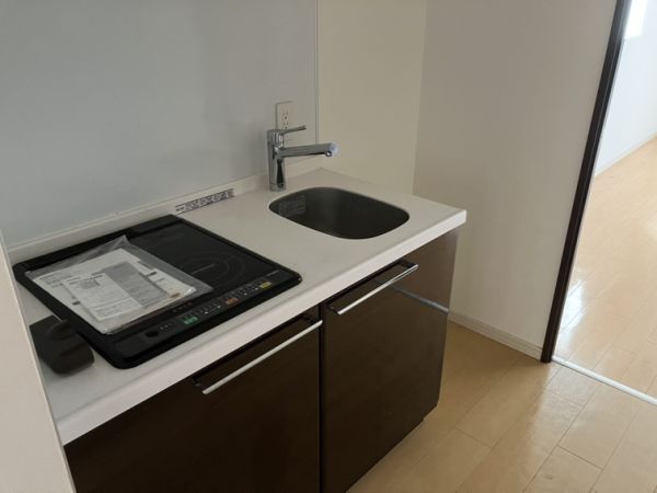 クラウンハイム北心斎橋フラワーコート8階1K キッチンの画像