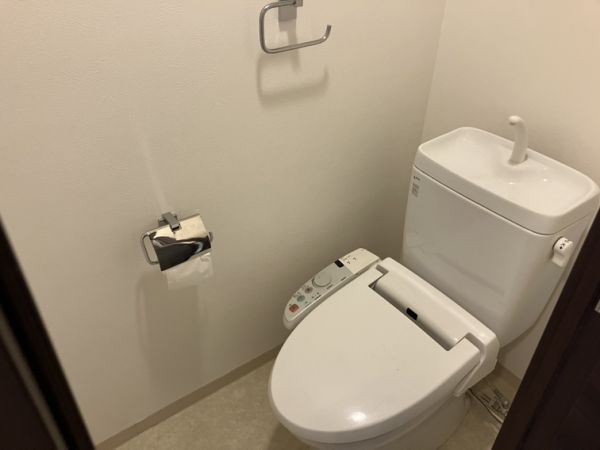 クラウンハイム北心斎橋フラワーコート14階1K トイレの画像