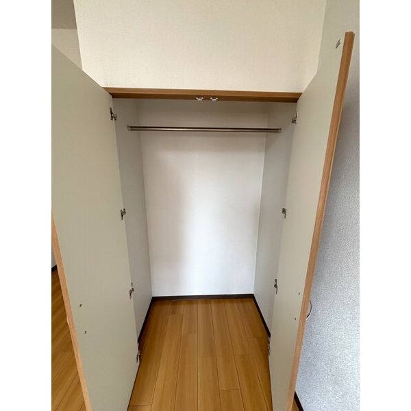 2nd K03階1K 収納の画像