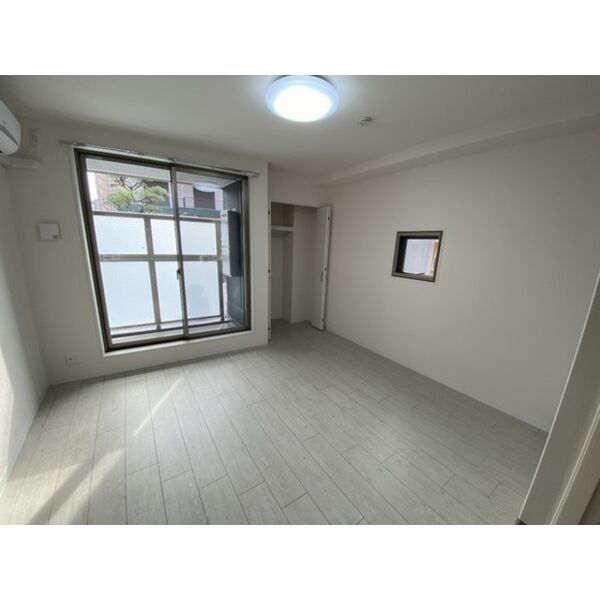 パークス新大阪01階1K リビングの画像