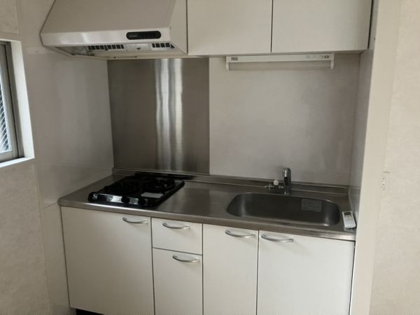 カーサ松崎町1階1LDK キッチンの画像