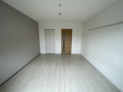 レジデンス南桜塚2階1K リビングの画像