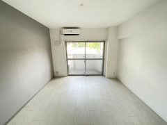 レジデンス南桜塚3階1K リビングの画像