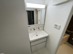 レジデンス南桜塚3階1K 洗面所の画像