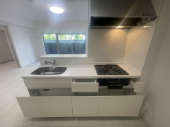 メゾンドボヌール弁天町2階2LDK キッチンの画像