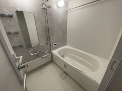 メゾンドボヌール弁天町2階2LDK お風呂の画像