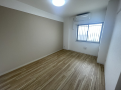 メゾンドボヌール弁天町5階2LDK 部屋①の画像