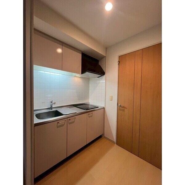 レジディア靭公園3階1R キッチンの画像