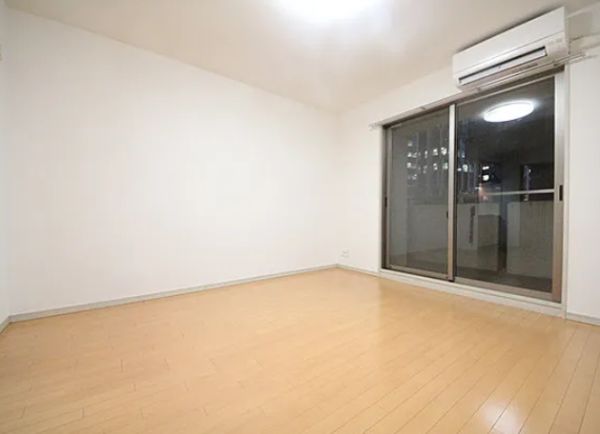 レジディア靭公園3階1R 部屋①の画像