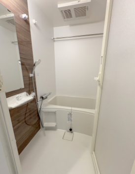 コンフォリア・リヴ大阪本町13階1DK お風呂の画像