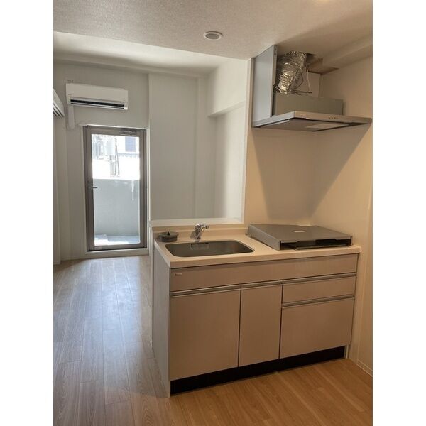 コンフォリア・リヴ大阪本町3階1DK キッチンの画像