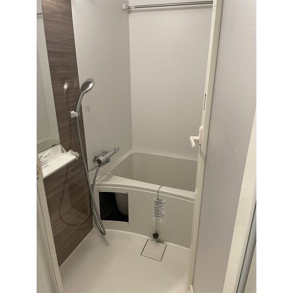 コンフォリア・リヴ大阪本町3階1DK お風呂の画像