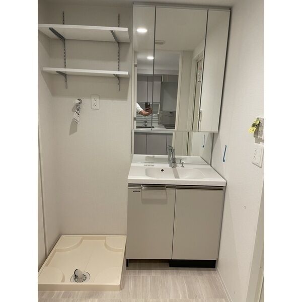 コンフォリア・リヴ大阪本町4階1K 洗面所の画像