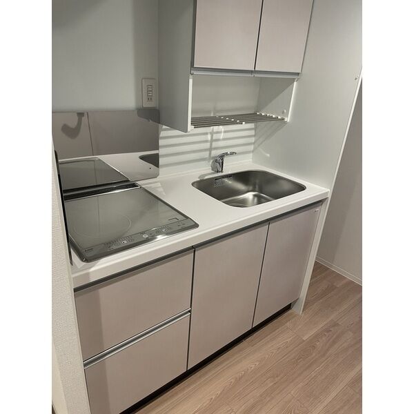 コンフォリア・リヴ大阪本町3階1K キッチンの画像