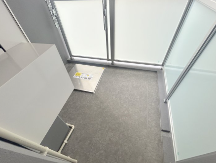 コンフォリア・リヴ大阪本町3階1K ベランダの画像