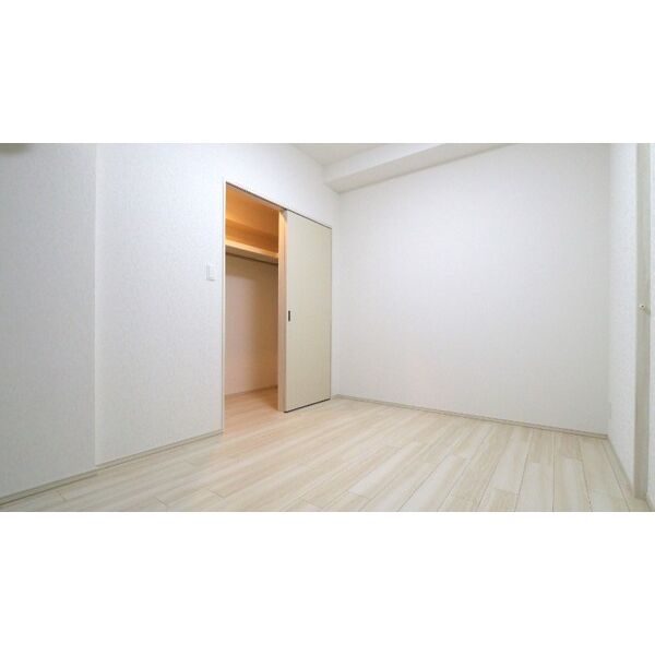 プレジオ新大阪EURO10階1LDK 部屋①の画像