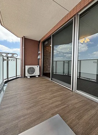 プレジオ新大阪EURO6階1LDK ベランダの画像