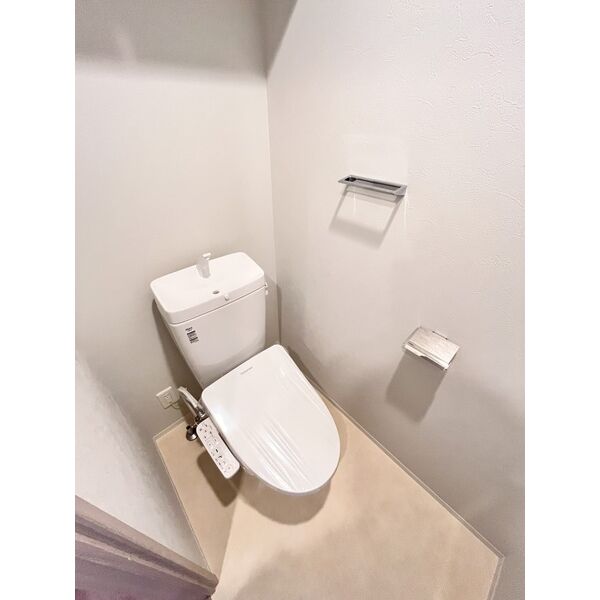 スプランディッド城東関目2階2LDK トイレの画像