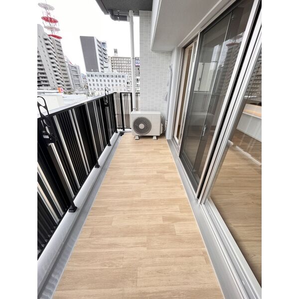 スプランディッド城東関目5階2LDK ベランダの画像