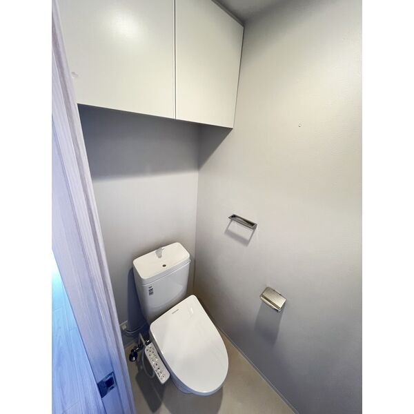 スプランディッド城東関目8階2LDK トイレの画像