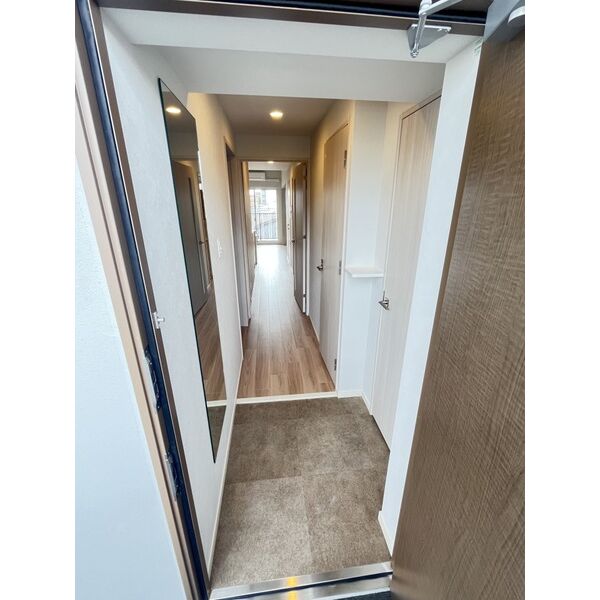 スプランディッド城東関目4階2LDK 玄関の画像