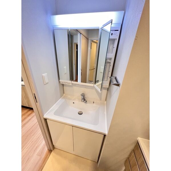 スプランディッド城東関目6階2LDK 洗面所の画像