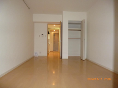 AH-BONⅡ2階1DK リビングの画像