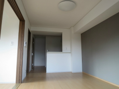 Casaあびこ道2階2LDK リビングの画像