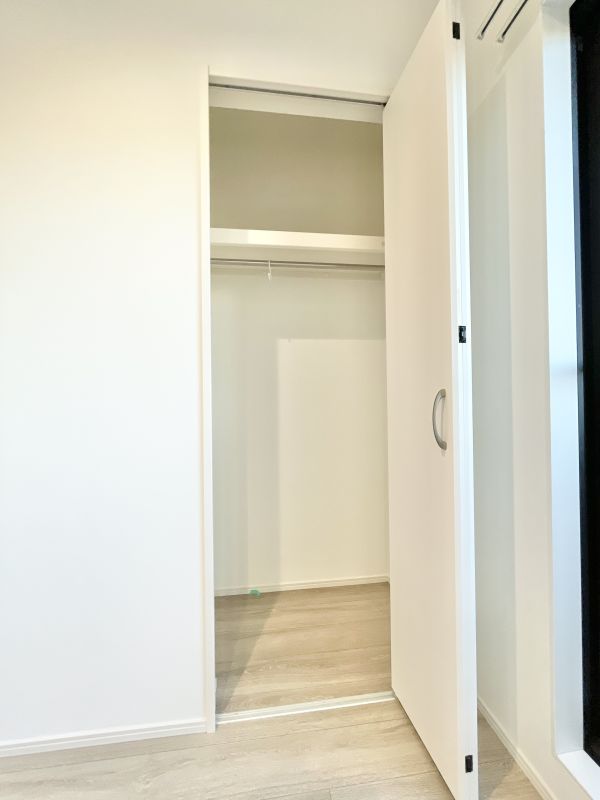 En中村公園3階1LDK 収納の画像