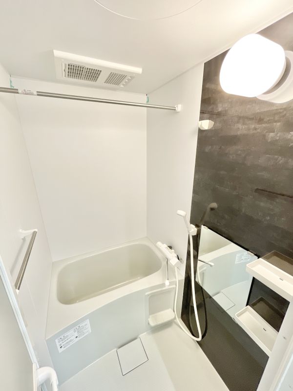 En中村公園2階1LDK お風呂の画像