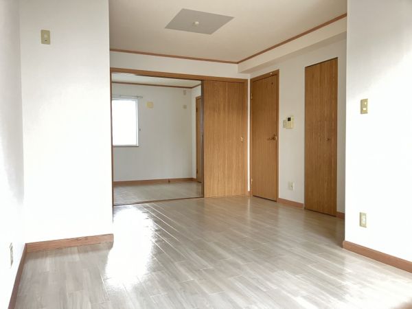 J・ソブリン1階1LDK 部屋①の画像