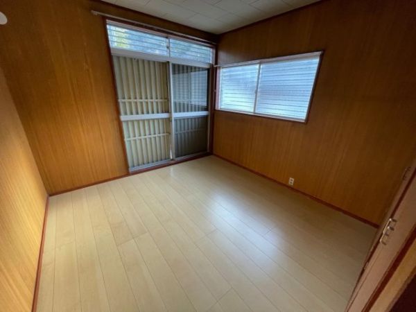 名塩ガーデン戸建1階4LDK以上 部屋①の画像