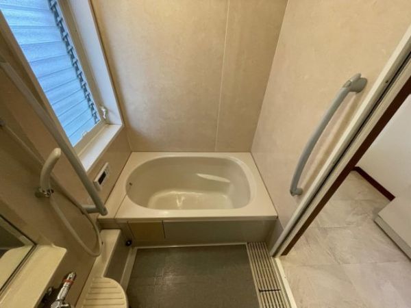 名塩ガーデン戸建1階4LDK以上 お風呂の画像