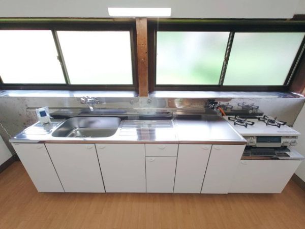 佐用町豊福戸建1階4LDK以上 キッチンの画像