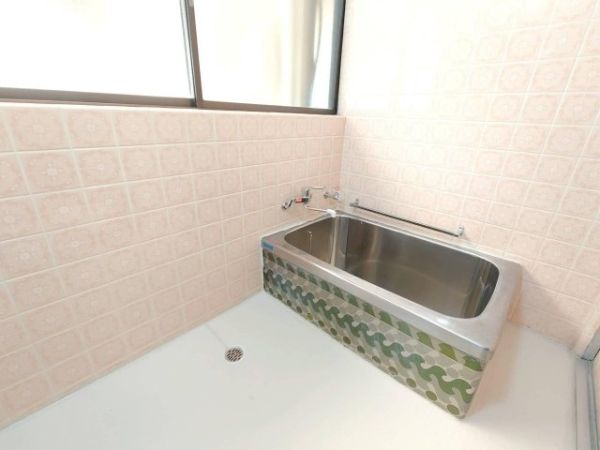 佐用町豊福戸建1階4LDK以上 お風呂の画像