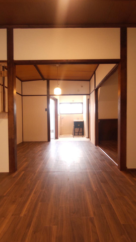 高石市東羽衣３丁目テラス1階2LDK リビングの画像