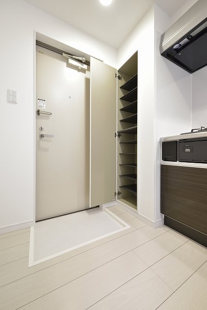 エスペランサ和2階1K 玄関の画像