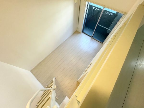 GranSta（グランスタ）1階1R リビングの画像