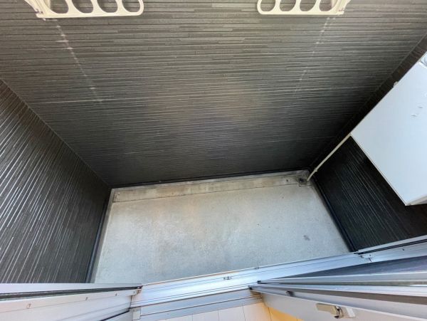 GranSta（グランスタ）1階1R ベランダの画像