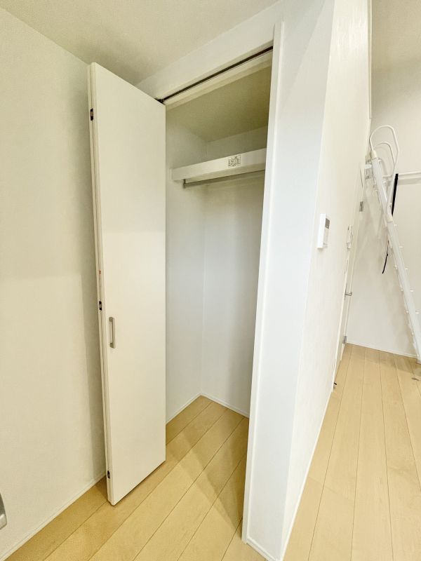 pavillon honnête biwajima2階1K 収納の画像