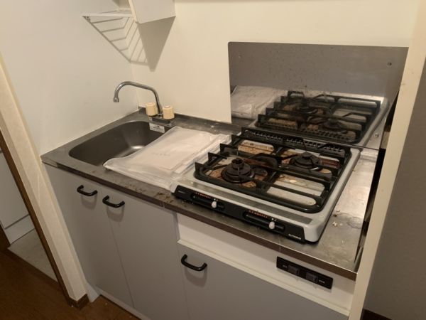 アンプルールフェールドミール3階1K キッチンの画像