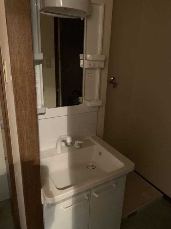 アンプルールフェールドミール3階1K 洗面所の画像