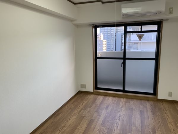 ノルデンハイム新大阪Ⅱ10階1DK リビングの画像