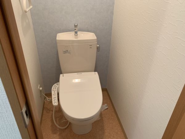 エムロード新大阪6階1K トイレの画像