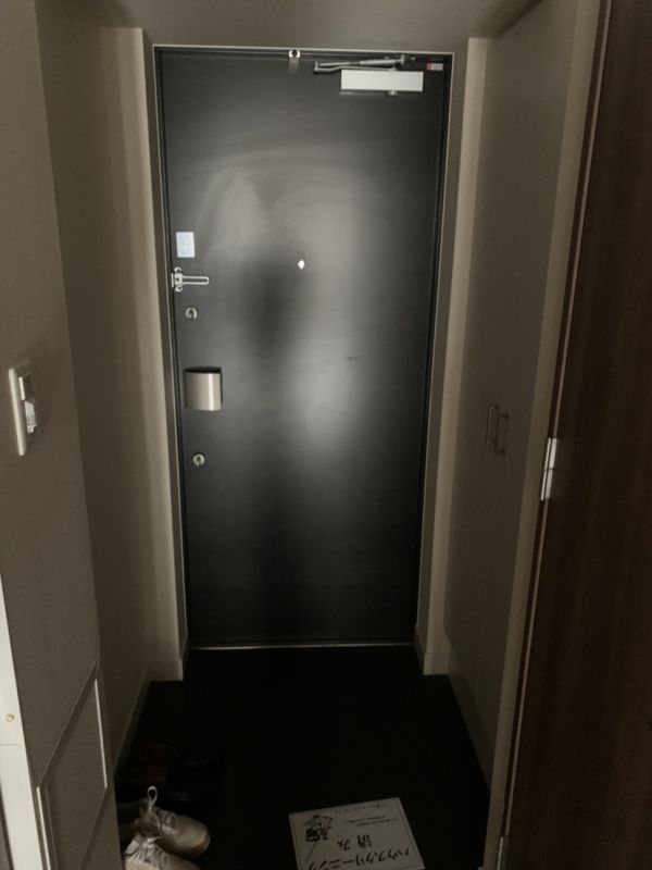 プレサンス新大阪ザデイズ6階1K 玄関の画像