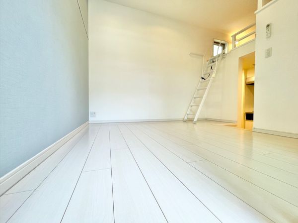 Mont cypres1階1R 部屋①の画像