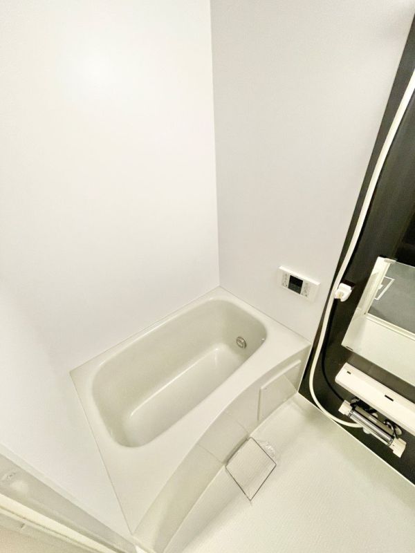 Mont cypres1階1R お風呂の画像