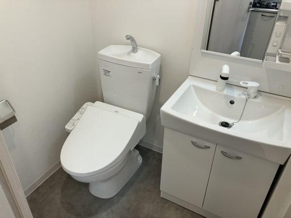 エグゼ大阪CITYアインツ4階1K トイレの画像